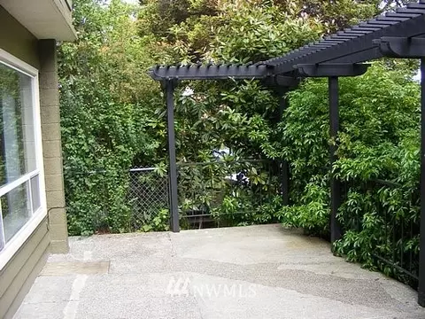 414 48th St, Seattle, WA 98103 photo 6
