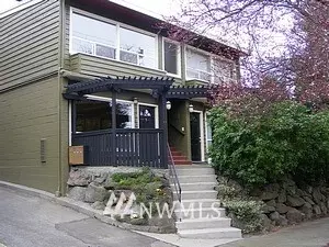414 48th St, Seattle, WA 98103 photo 1