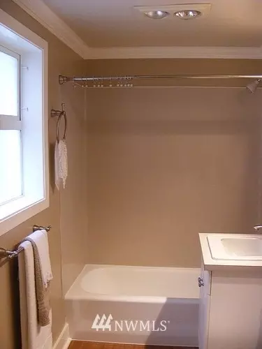 414 48th St, Seattle, WA 98103 photo 21