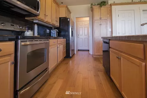 170 Elk Loop, Sequim, WA 98382 photo 8