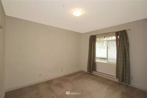 18930 Bothell Everett Hwy #V202, Bothell, WA 98012 photo 9