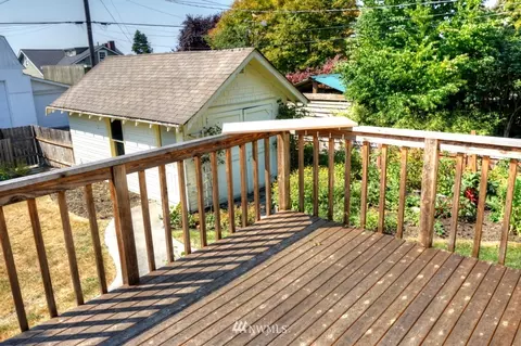 1106 Hoyt Ave, Everett, WA 98201 photo 14