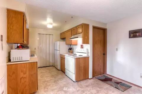 412 State St, Sumner, WA 98390 photo 4