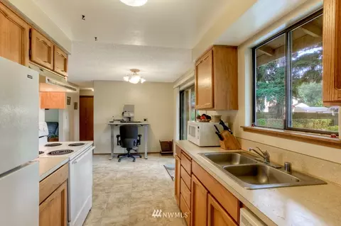 412 State St, Sumner, WA 98390 photo 5