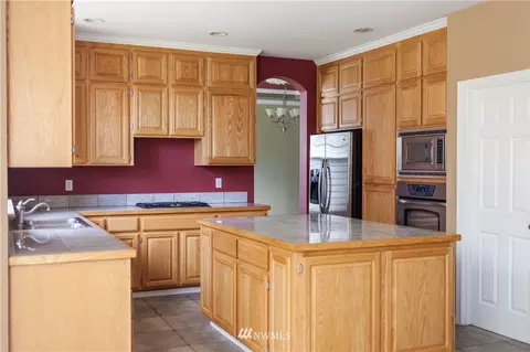 2770 Perry Ct, Enumclaw, WA 98022 photo 8