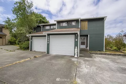6008 Beverly Ln, Everett, WA 98203 photo 1