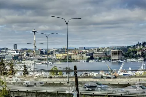 1900 Harvard Ave E, Seattle, WA 98102 photo 20