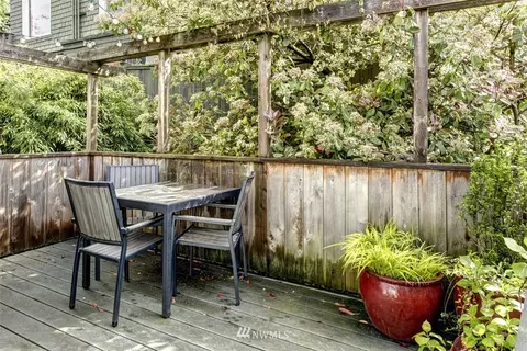 1900 Harvard Ave E, Seattle, WA 98102 photo 22