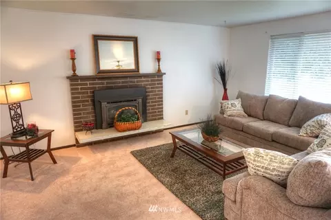 326 217th Pl SW, Bothell, WA 98021 photo 2