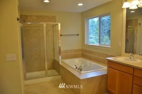 431 199th Pl SE, Bothell, WA 98012 photo 14