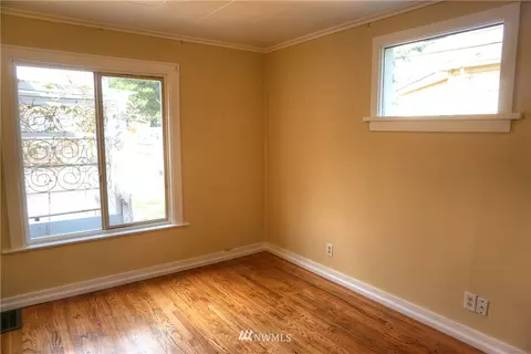 2010 Rockefeller Ave, Everett, WA 98201 photo 9
