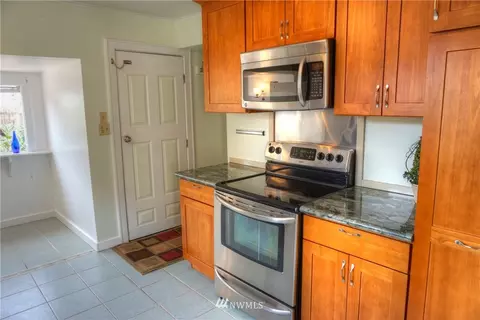 2010 Rockefeller Ave, Everett, WA 98201 photo 8