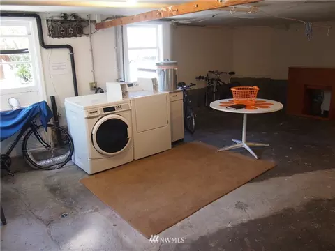 1415 E John St, Seattle, WA 98112 photo 6