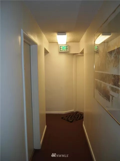 1415 E John St, Seattle, WA 98112 photo 7