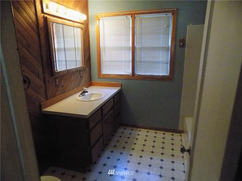 809 Ayers St, Kelso, WA 98626 photo 9