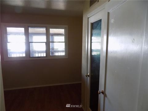 809 Ayers St, Kelso, WA 98626 photo 10