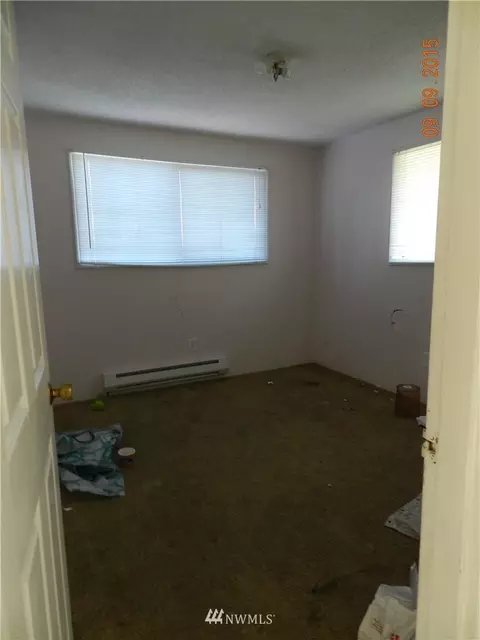 325 76th St SE, Everett, WA 98203 photo 6