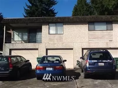 4509 Eastern Ave NE, Seattle, WA 98103 photo 1