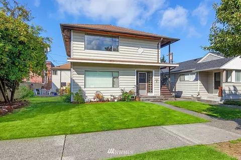 2322 Colby Ave, Everett, WA 98201 photo 1