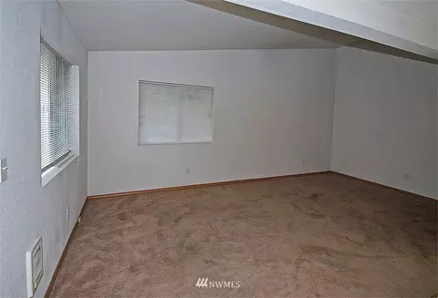 10425 19th Ave SE, Everett, WA 98208 photo 3