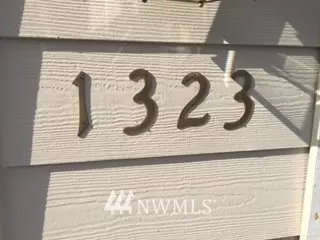 1323 238th Pl SW, Bothell, WA 98021 photo 2