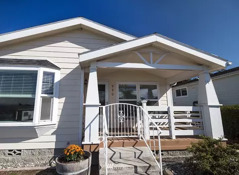 990 Elk Loop, Sequim, WA 98382 photo 2