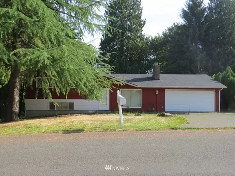 143 E Canyonview Dr, Longview, WA 98632 photo 3