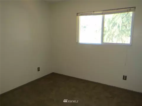 143 E Canyonview Dr, Longview, WA 98632 photo 16