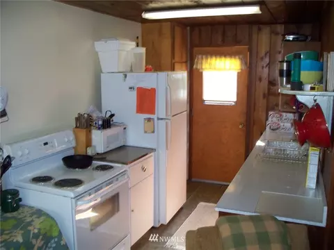 11575 E State Route 106, Union, WA 98592 photo 6
