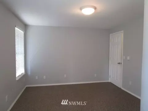 1402 282nd St E, Roy, WA 98580 photo 18