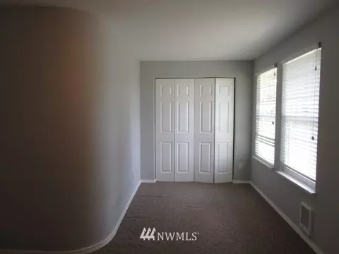 1402 282nd St E, Roy, WA 98580 photo 17