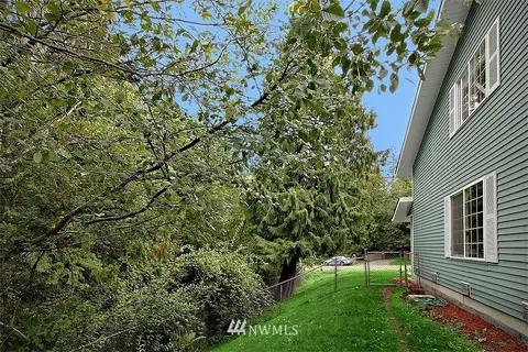 5910 Seahurst Ave, Everett, WA 98203 photo 9