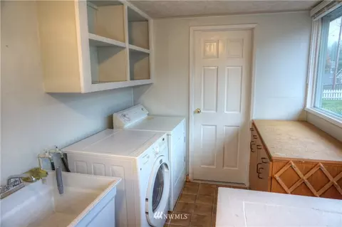915 40th St, Everett, WA 98201 photo 11