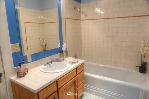 915 40th St, Everett, WA 98201 photo 9