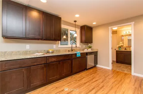 319 Field Rd E, Spanaway, WA 98387 photo 8