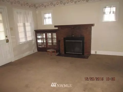 431 19th Ave, Longview, WA 98632 photo 2