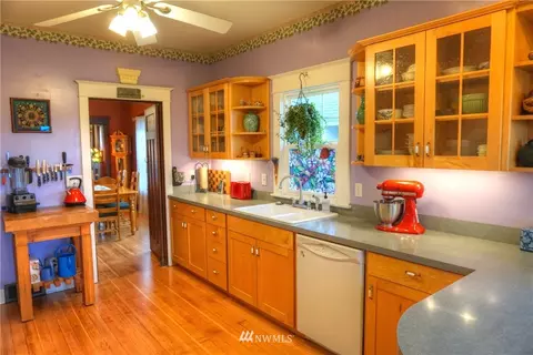 1420 Rucker Ave, Everett, WA 98201 photo 9