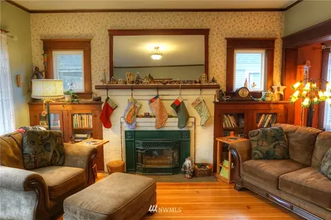 1420 Rucker Ave, Everett, WA 98201 photo 4