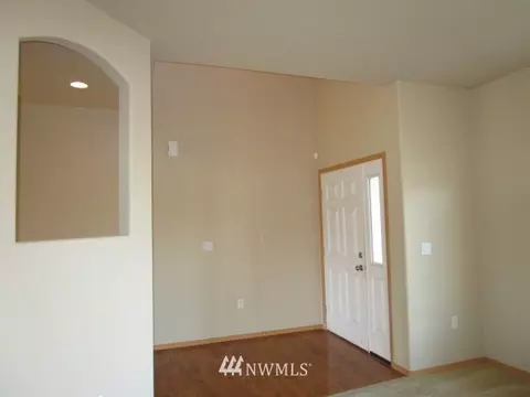 35009 10th Avenue Ct E, Roy, WA 98580 photo 3