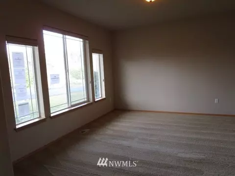 35009 10th Avenue Ct E, Roy, WA 98580 photo 5