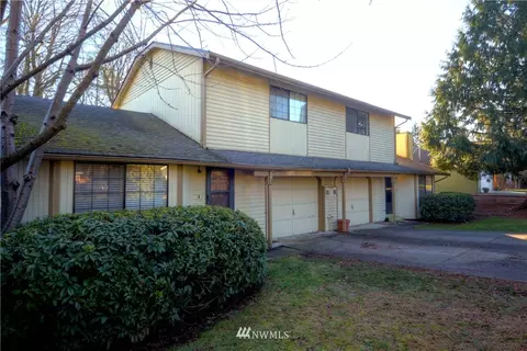 13217 58th Dr SE, Everett, WA 98208 photo 2