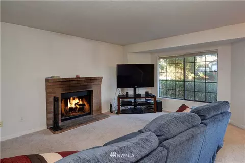 13217 58th Dr SE, Everett, WA 98208 photo 4