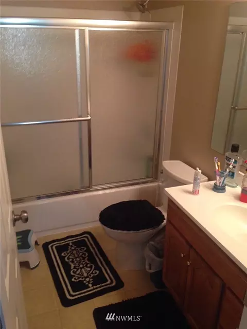 111 E Beech St, Everett, WA 98203 photo 3