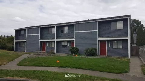 1525 Initial Pl, Enumclaw, WA 98022 photo 1