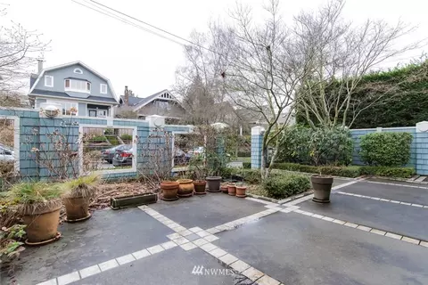 1512 17th Ave E, Seattle, WA 98112 photo 4