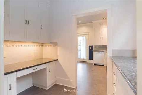 1512 17th Ave E, Seattle, WA 98112 photo 12