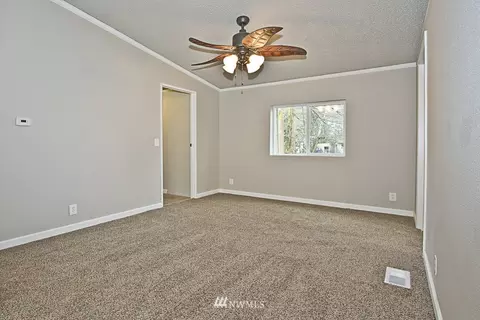 18923 217th Ave E, Orting, WA 98360 photo 5