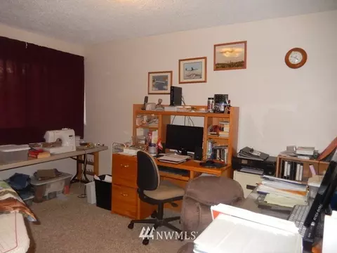 105 Erickson Ln SW, Orting, WA 98360 photo 12