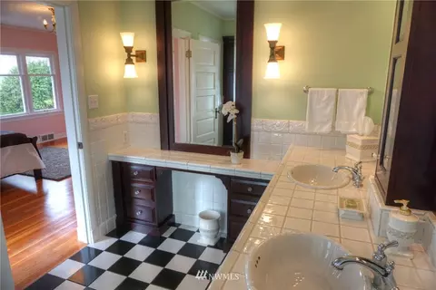 1624 Rucker Ave, Everett, WA 98201 photo 20