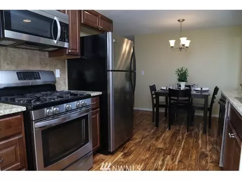 19305 Twinkle Dr E, Spanaway, WA 98387 photo 3